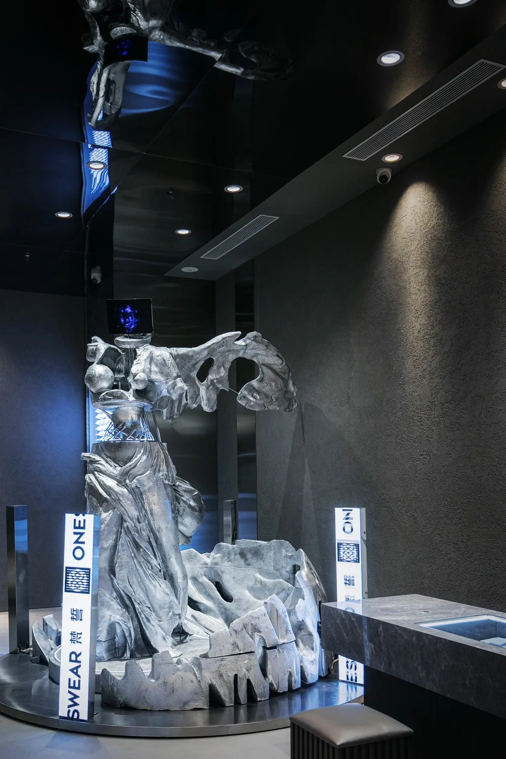 BIM Architecture | Reshaping Memory Moments · Fanshi ONESWEAR Wuhan K11 Shopping Art Center Store/Pingjie Design
