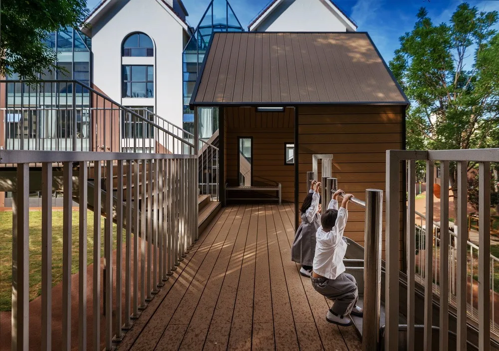 BIM Architecture | Tianjin Good Friends Forest Kindergarten/Deca Architecture