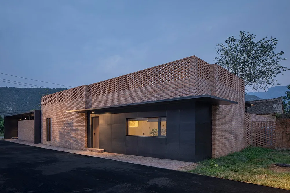 BIM Architecture | From Ordinary Countryside to Living Museum of Residential Buildings - Spatial Enhancement Plan of Zaiwan Village, Xiuwu County, Henan Province/Three Culture Architecture