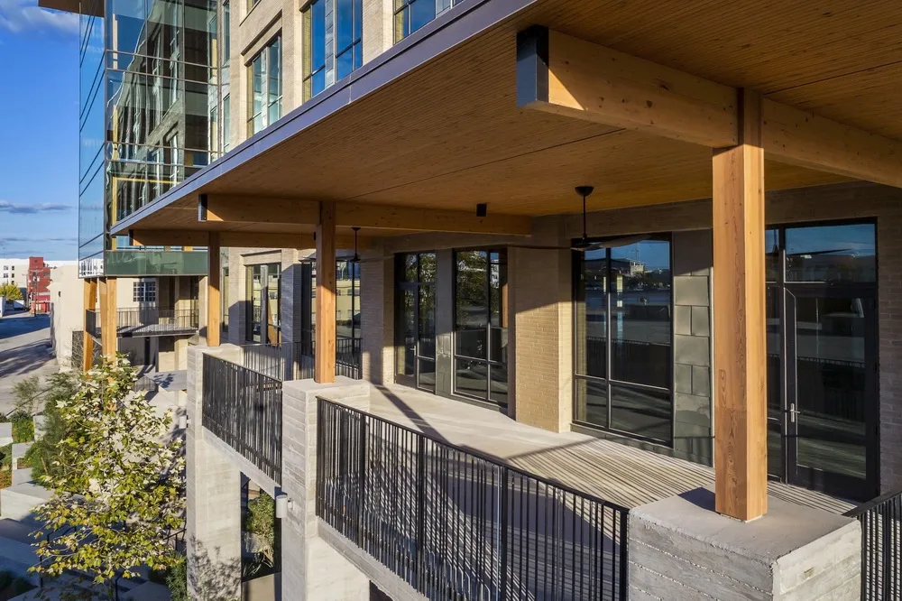 BIM Architecture | Texas's First Large Wooden Office Building 'The Soto' / BOKA Powell