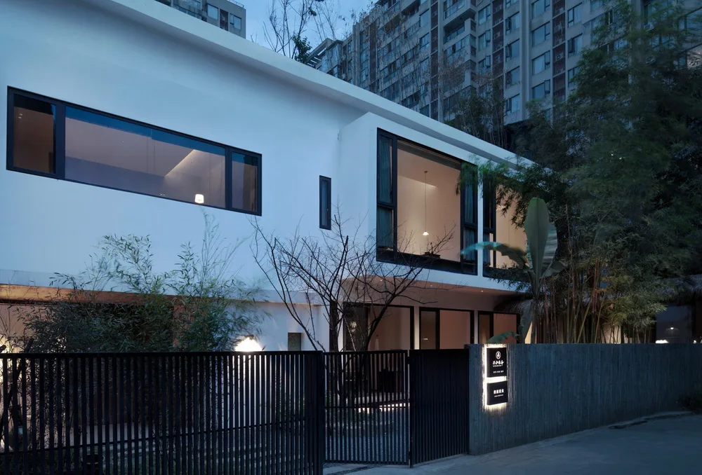 BIM Architecture | Placing a forest in the city of Chengdu is a construction of an unknown spring tea house/location