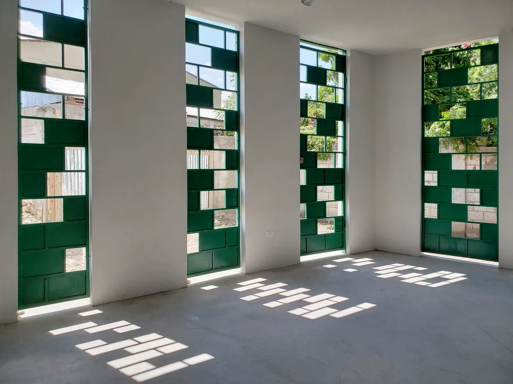 BIM Architecture | Modular Campus Construction, Responding to Site Environment and Cost Limitations/Studio PHH Architects