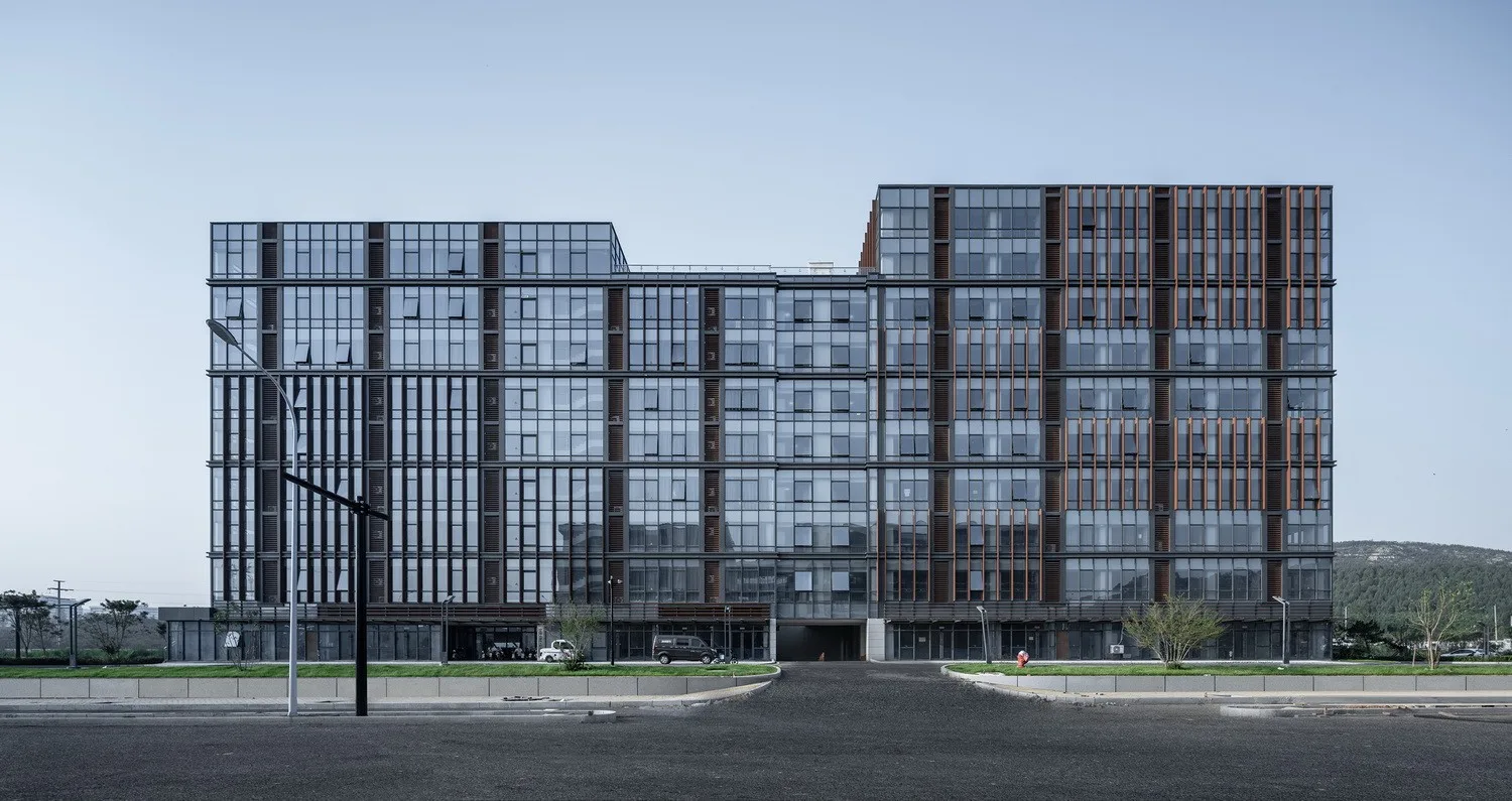 BIM Architecture | Living Container in Innovation Valley/Beijing Longyuan Kejian Architectural Design Co., Ltd