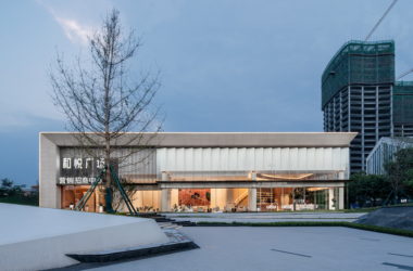 BIM Architecture: Chengdu Chenghua Heyue Plaza Marketing Center by Hanjia Southwest Institute-BIM WORLD