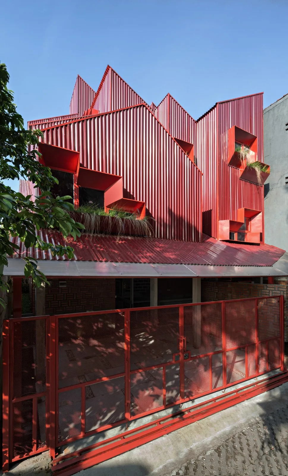 BIM Architecture | 'Gradually Stacking' Red Zone Boarding Apartments/Ismail Solehudin Architecture