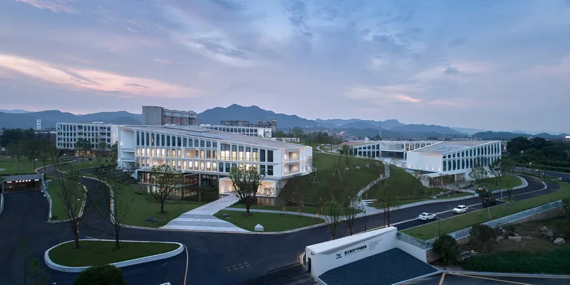 BIM architecture | Space shaping in line with the trend, designed by Zhejiang Jiande Airport Aviation Industry University Research Base/Gad Jiedi