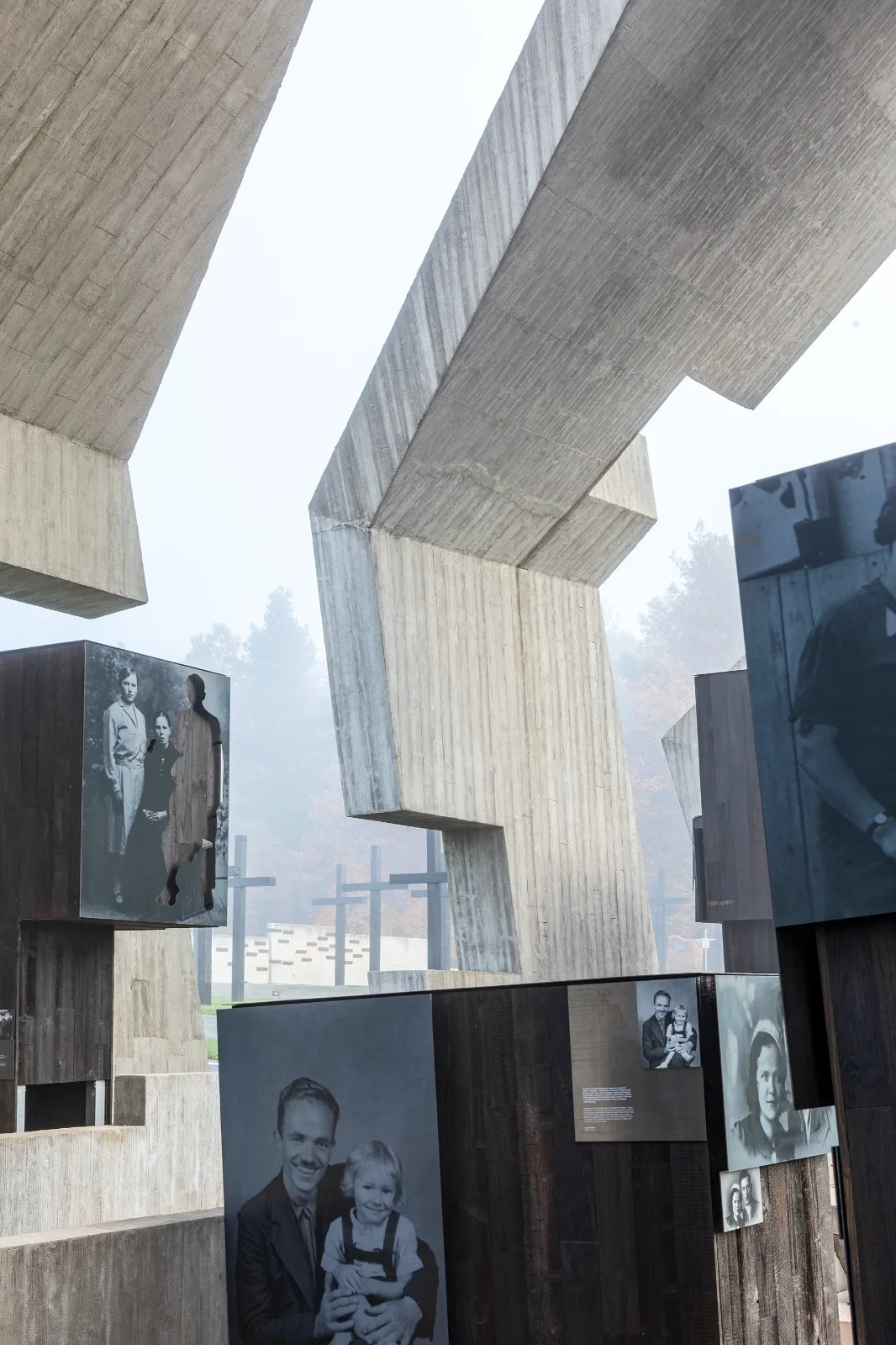 BIM Architecture | Polish Martyrs' Mausoleum/Nizio Design International