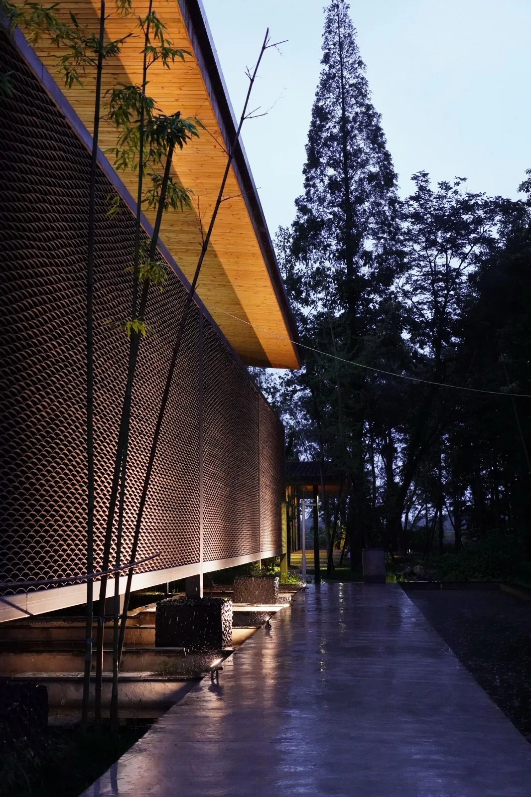 BIM Architecture | The Best Grain and Oil in the Fields - A Courtyard on the Farmland, a Paradise in the Village/Xiaoyin Architecture Firm