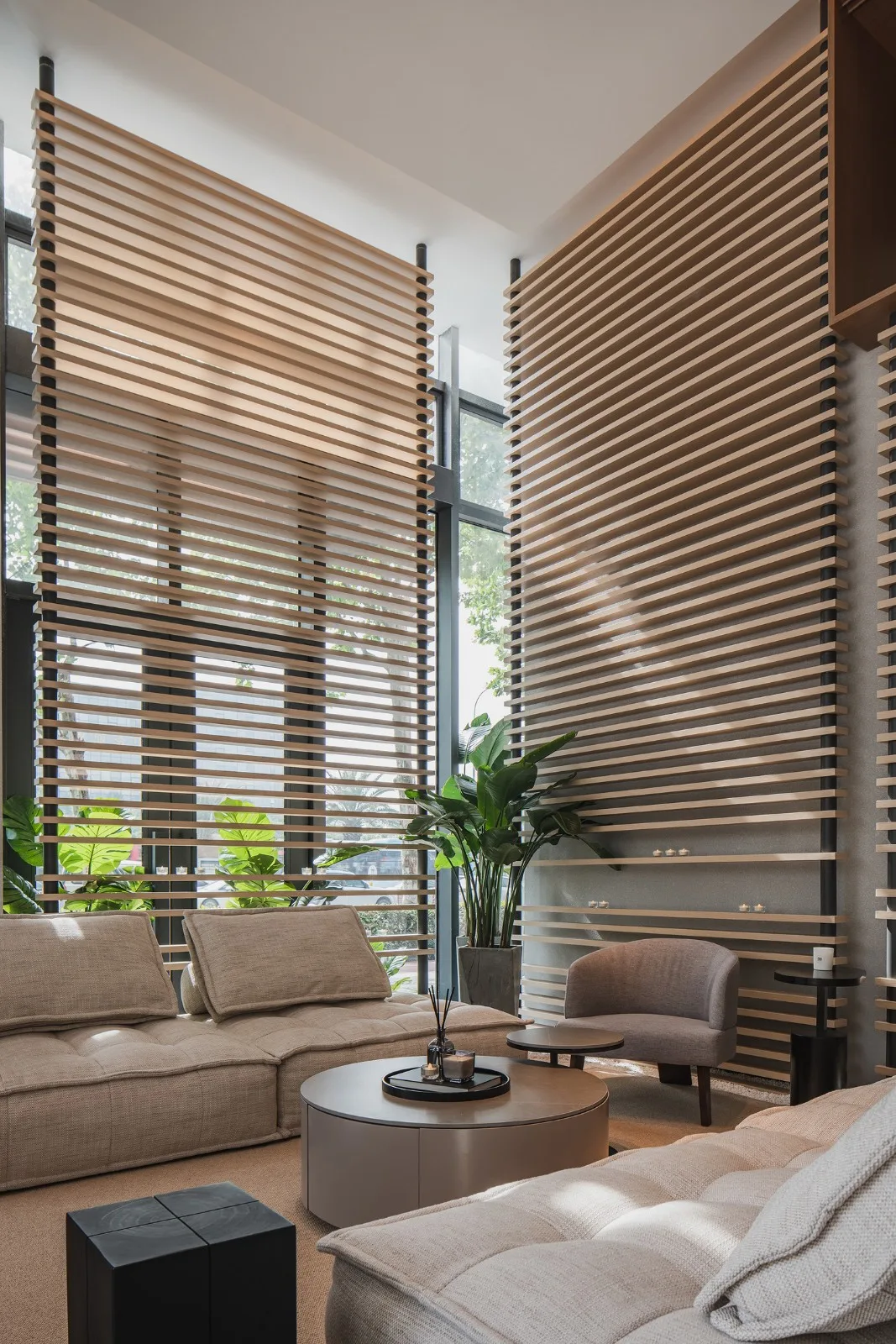 BIM Architecture | 1987 · Lan Beauty Anti Aging Center, a "sanctuary" hidden in the city/Hangzhou Wangweihang Interior Design Co., Ltd