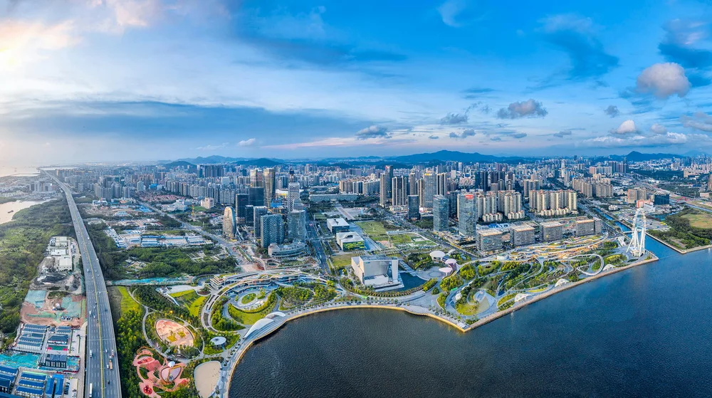 BIM Architecture | Lighting up the "Pearl" of the City: Architectural Design of the East Bank Cluster of Shenzhen Bao'an Happy Harbor/Laguarda. Low Architects