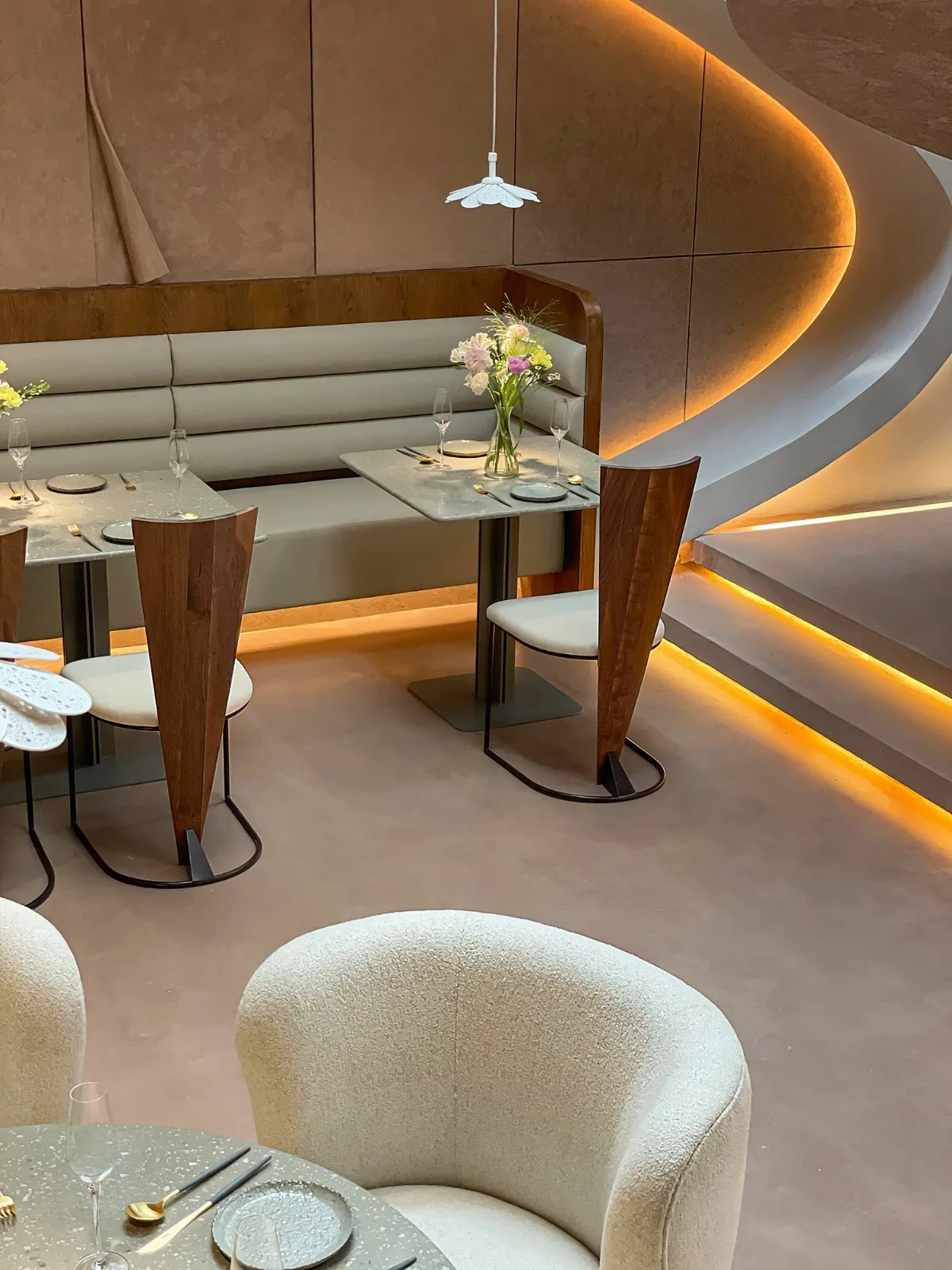 BIM Architecture | Flower Kitchen Designer "She" and His Ninth Love/Liang Zhu Design Firm