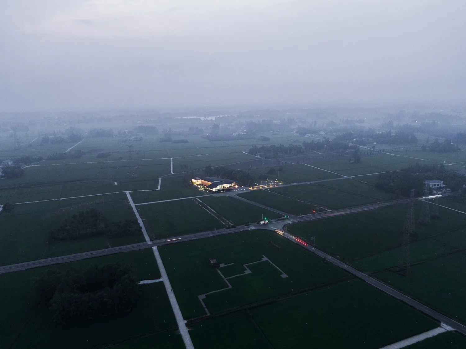 BIM Architecture | The Best Grain and Oil in the Fields - A Courtyard on the Farmland, a Paradise in the Village/Xiaoyin Architecture Firm