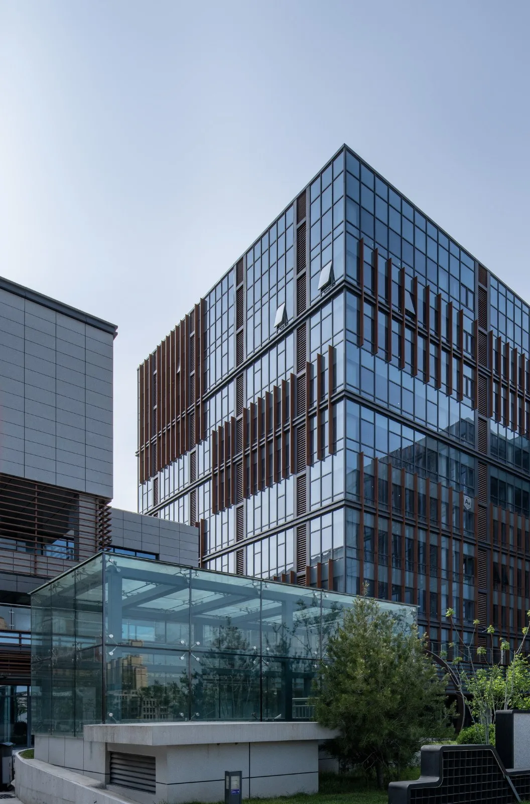 BIM Architecture | Living Container in Innovation Valley/Beijing Longyuan Kejian Architectural Design Co., Ltd