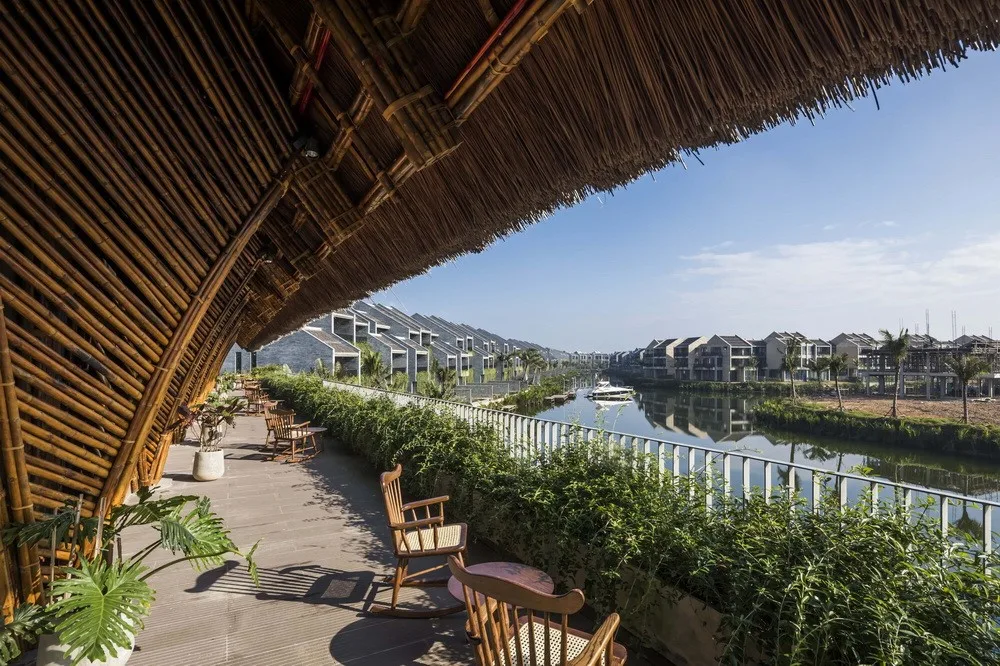 BIM Architecture | Large span arched bamboo beams, Casamia Community Home/VTN Architects