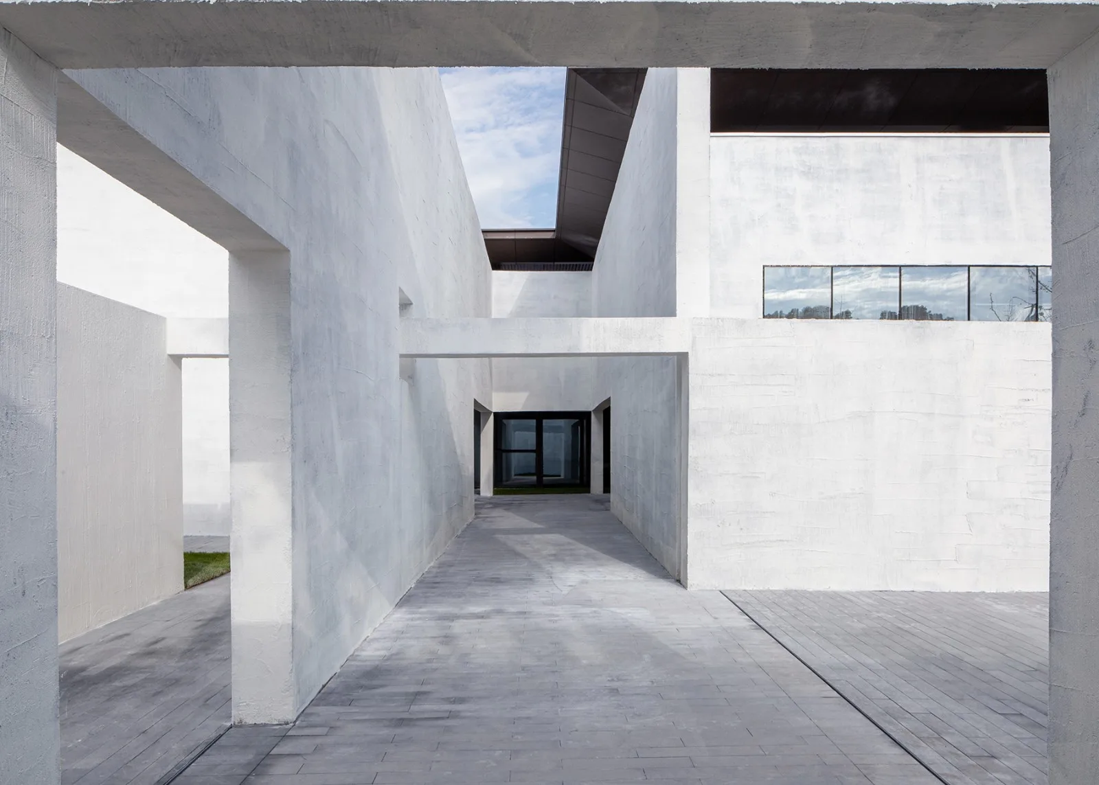 BIM Architecture | Ceramic Red Memory Hall Renovation/One Studio