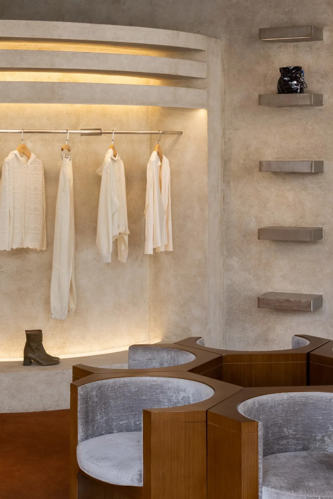 BIM Architecture | Vintage Futurist Buying Shop AUDREY/Liang Architecture Design Firm