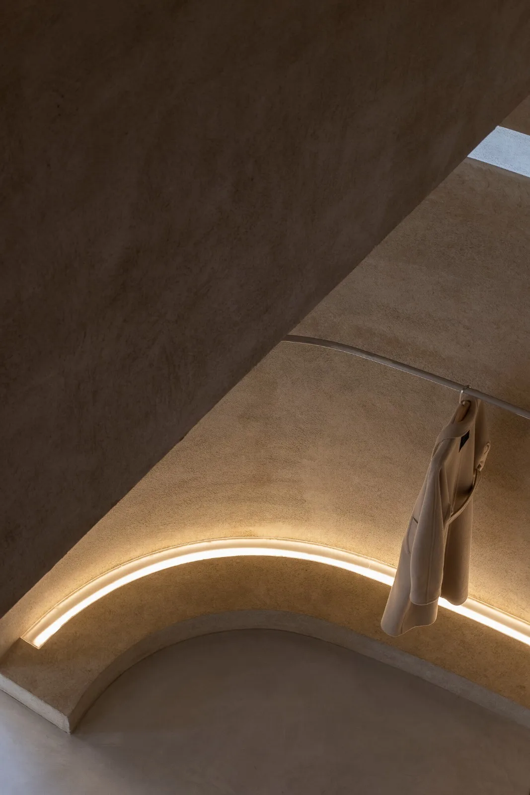 BIM Architecture | Vintage Futurist Buying Shop AUDREY/Liang Architecture Design Firm