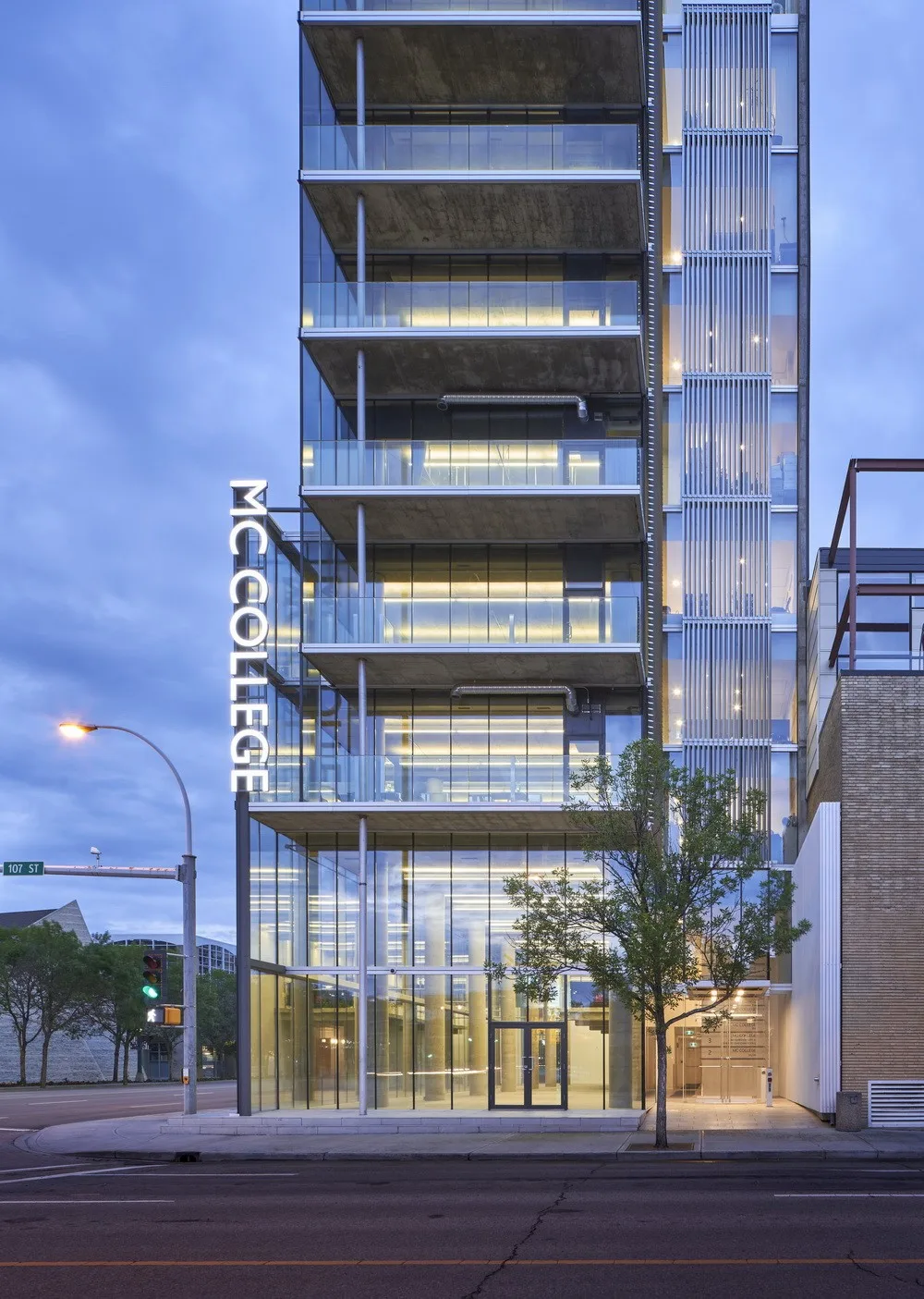 BIM Architecture | Edge Office Building, Solar Panels Covered Facade/Dub Architects