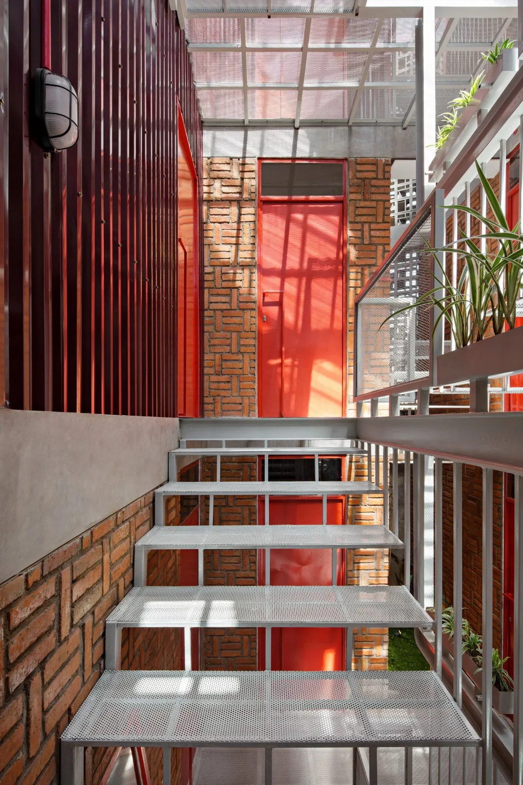 BIM Architecture | 'Gradually Stacking' Red Zone Boarding Apartments/Ismail Solehudin Architecture