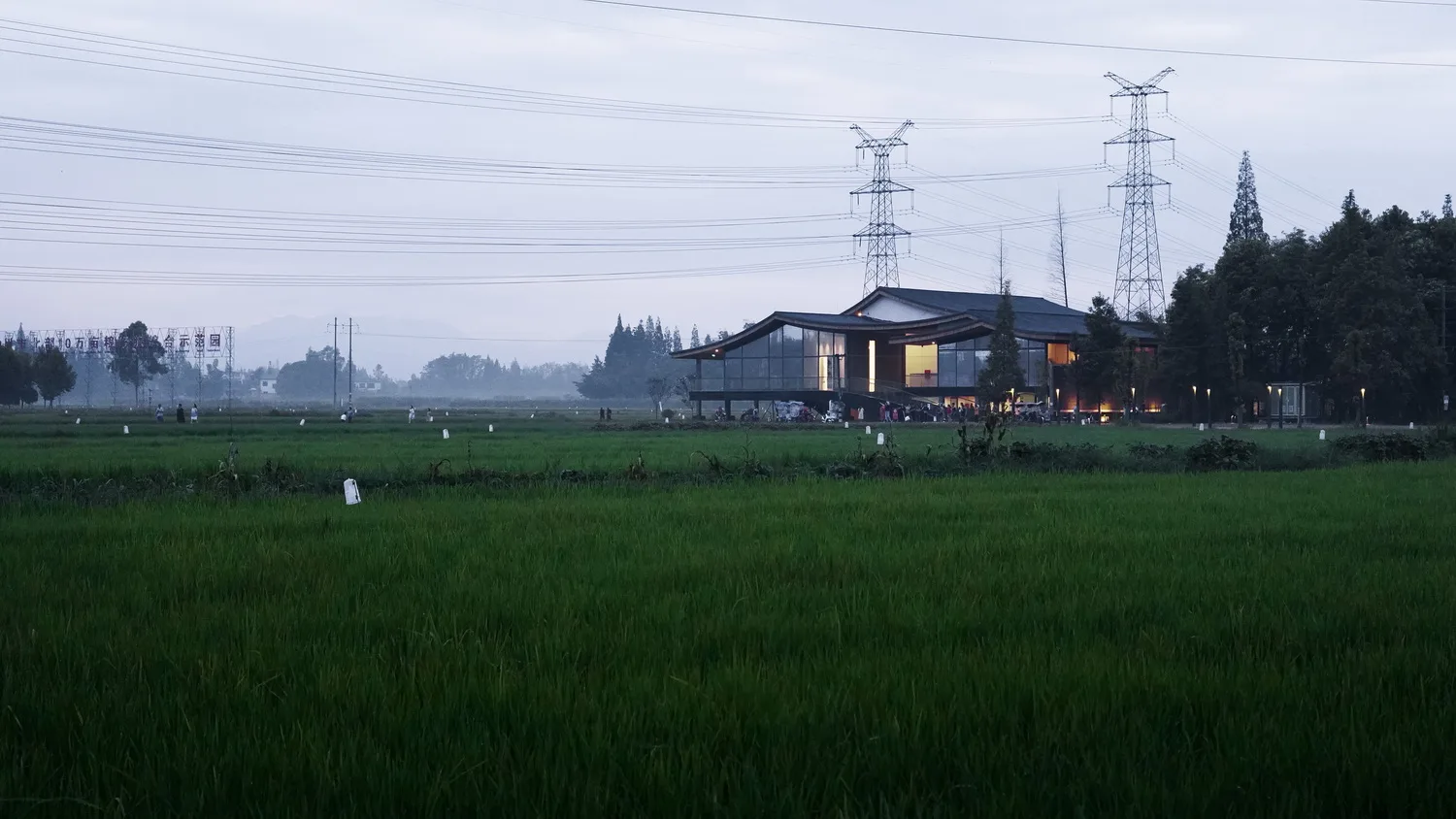 BIM Architecture | The Best Grain and Oil in the Fields - A Courtyard on the Farmland, a Paradise in the Village/Xiaoyin Architecture Firm