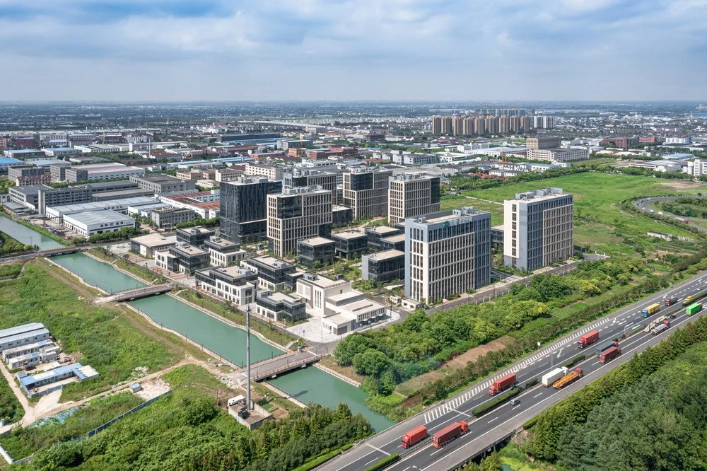 BIM Architecture | Shanghai Baoneng · Future Space: Smart Science and Technology Innovation Industry Future Complex/Shanghai Sanyi Architectural Design