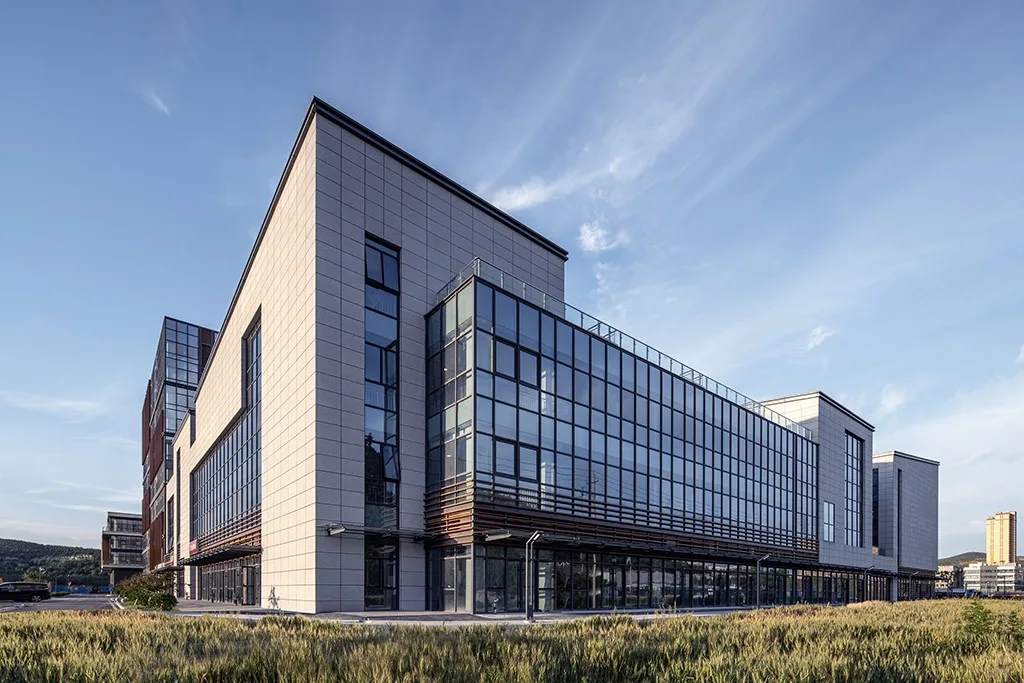 BIM Architecture | Living Container in Innovation Valley/Beijing Longyuan Kejian Architectural Design Co., Ltd
