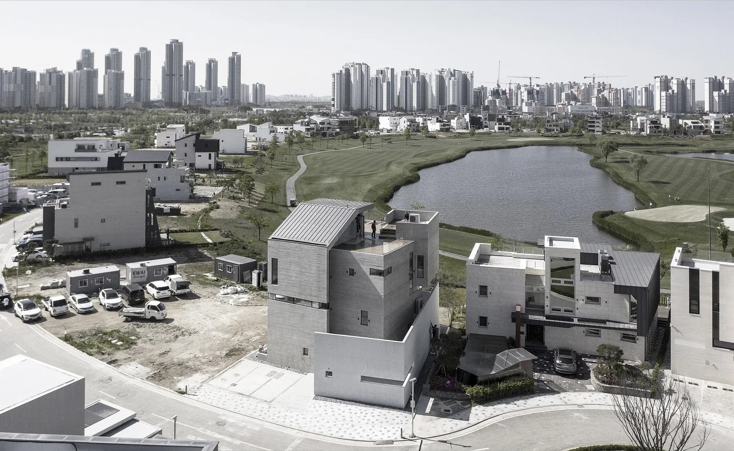 BIM Architecture | L.M Residential/DESIGN GROUP COLLABO