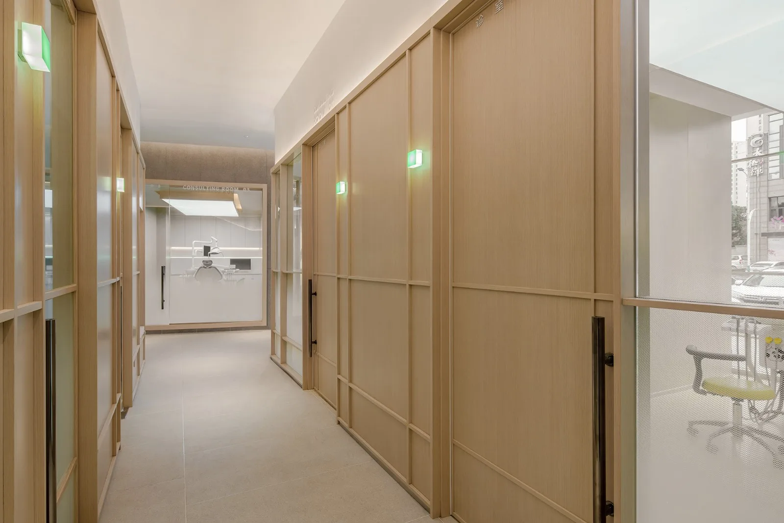 BIM Architecture | Ruixiang Dental, a relaxed and peaceful clinic/Interior Design by Wang Weihang