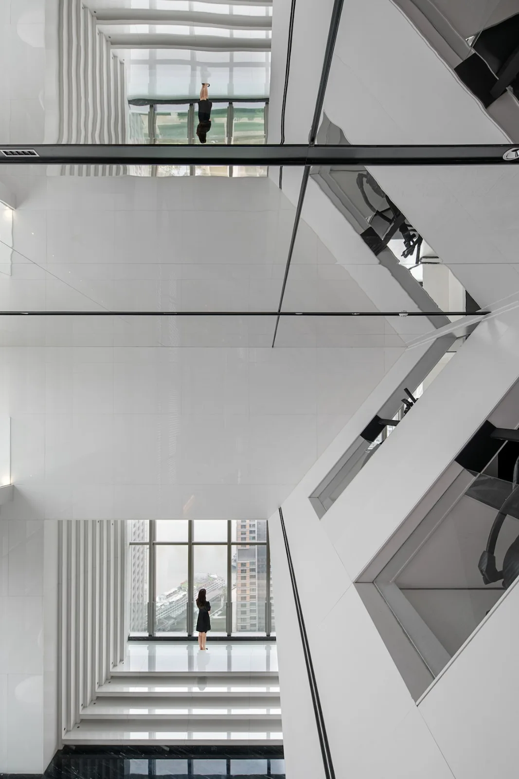 BIM Architecture | ISEYA Floating Cloud High Altitude Hotel [Chaotianmen Flagship Store]/Preaching Space Design