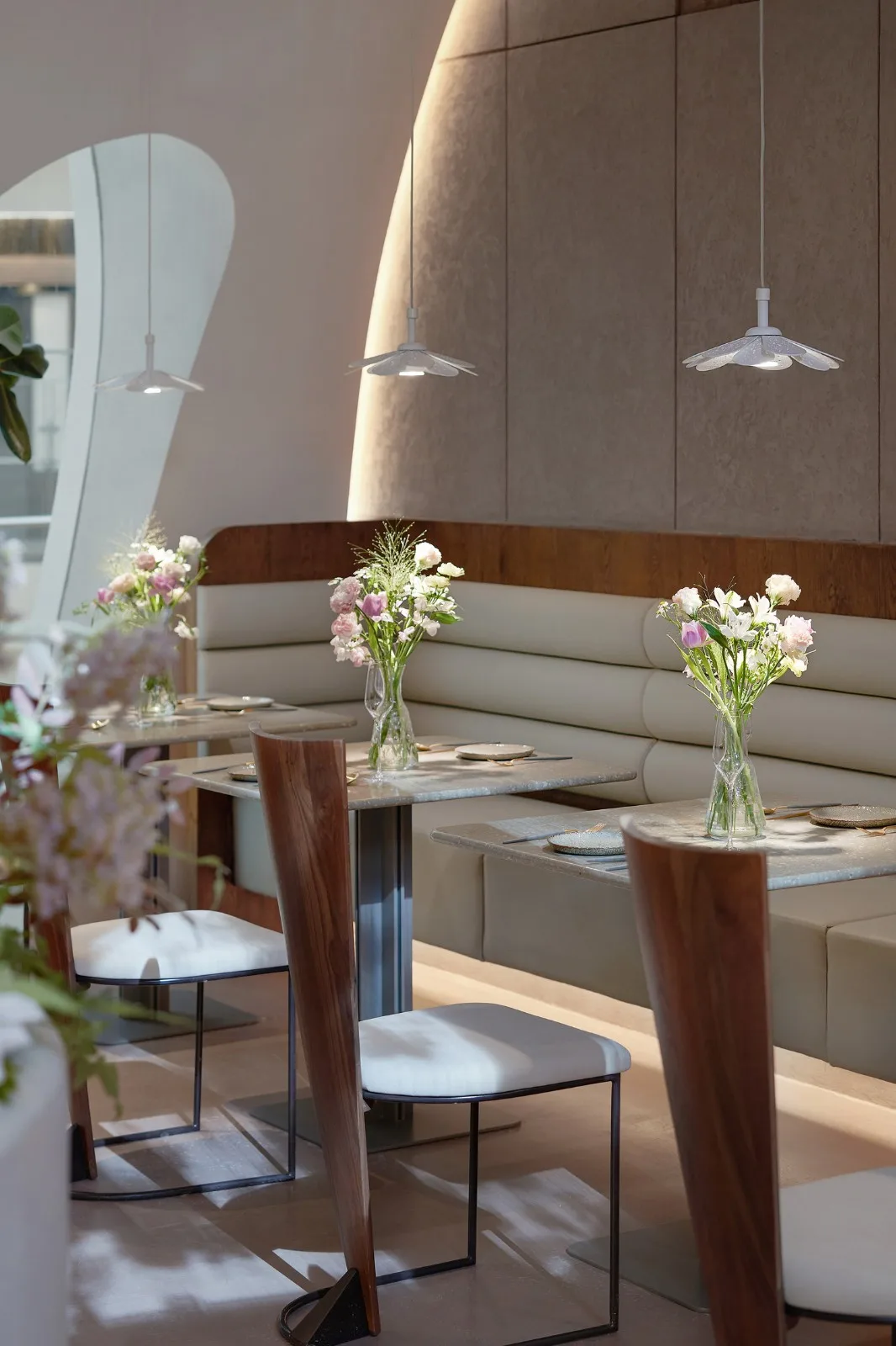 BIM Architecture | Flower Kitchen Designer "She" and His Ninth Love/Liang Zhu Design Firm