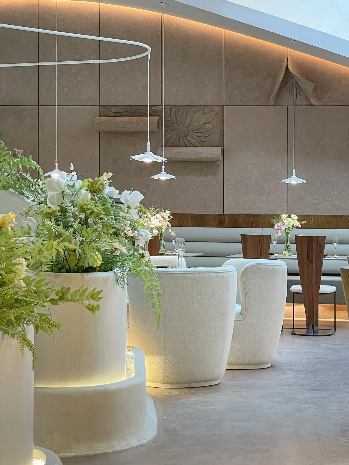BIM Architecture | Flower Kitchen Designer "She" and His Ninth Love/Liang Zhu Design Firm