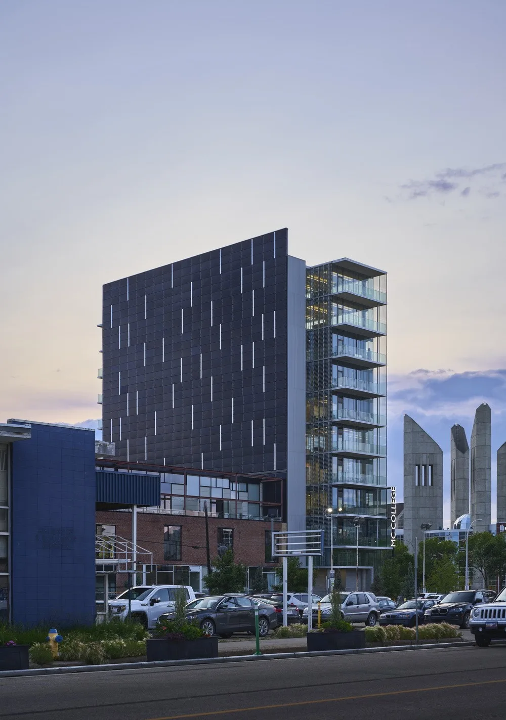 BIM Architecture | Edge Office Building, Solar Panels Covered Facade/Dub Architects