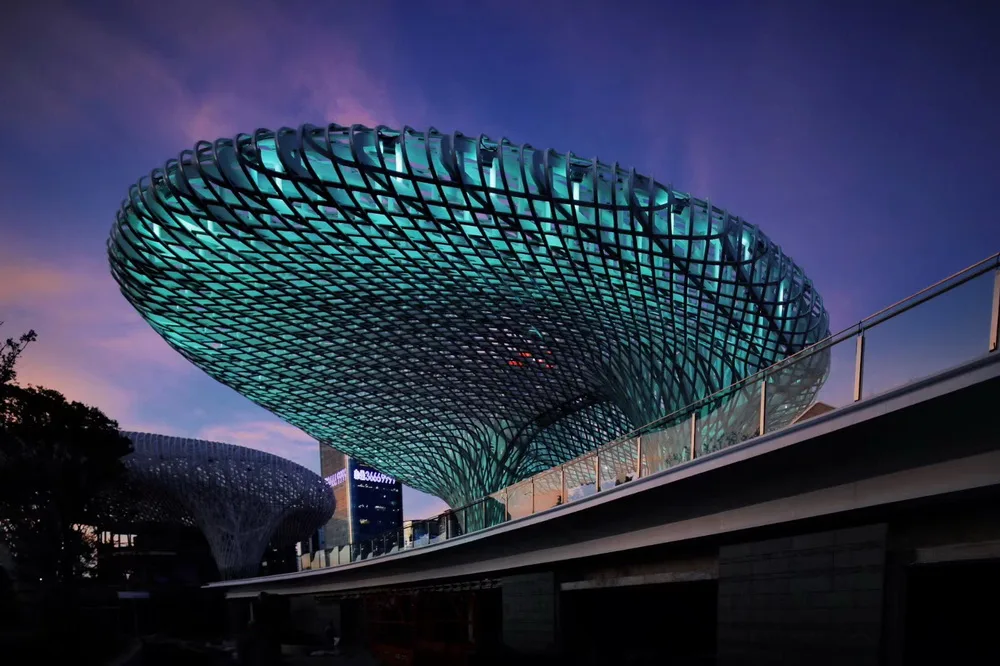 BIM Architecture | Lighting up the "Pearl" of the City: Architectural Design of the East Bank Cluster of Shenzhen Bao'an Happy Harbor/Laguarda. Low Architects