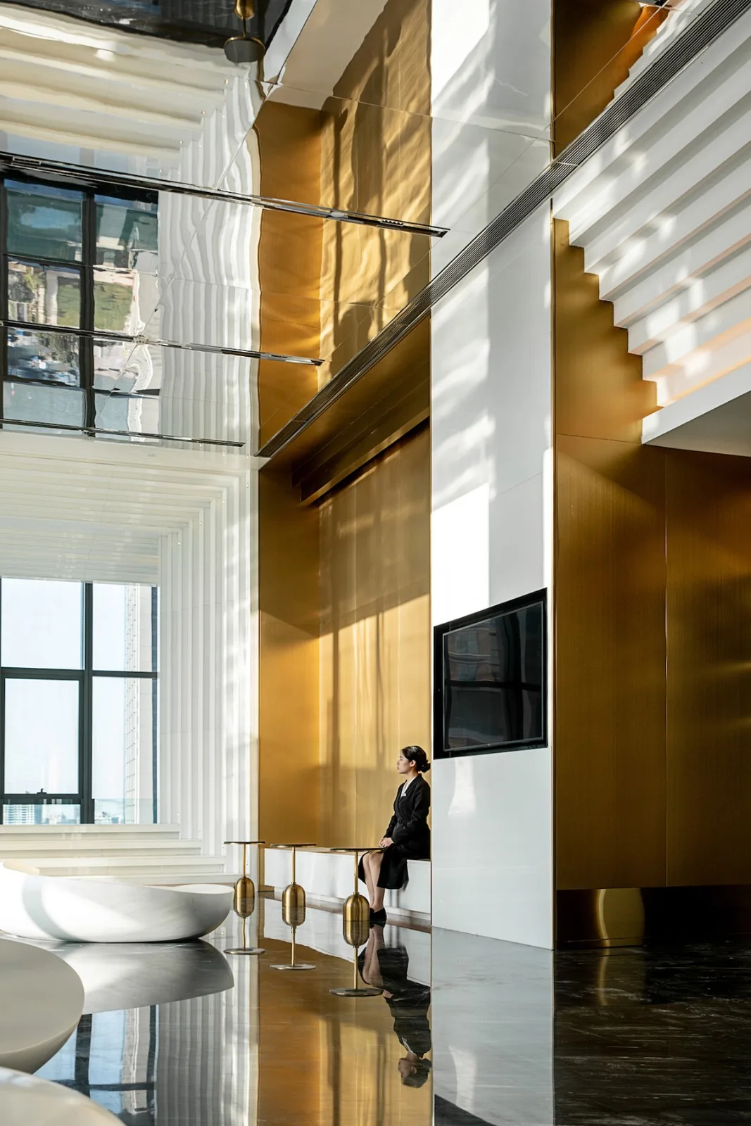 BIM Architecture | ISEYA Floating Cloud High Altitude Hotel [Chaotianmen Flagship Store]/Preaching Space Design