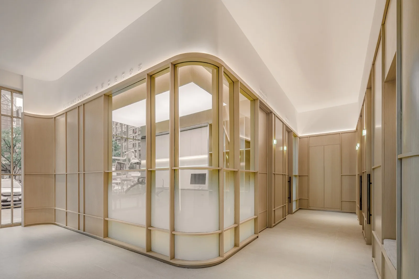 BIM Architecture | Ruixiang Dental, a relaxed and peaceful clinic/Interior Design by Wang Weihang