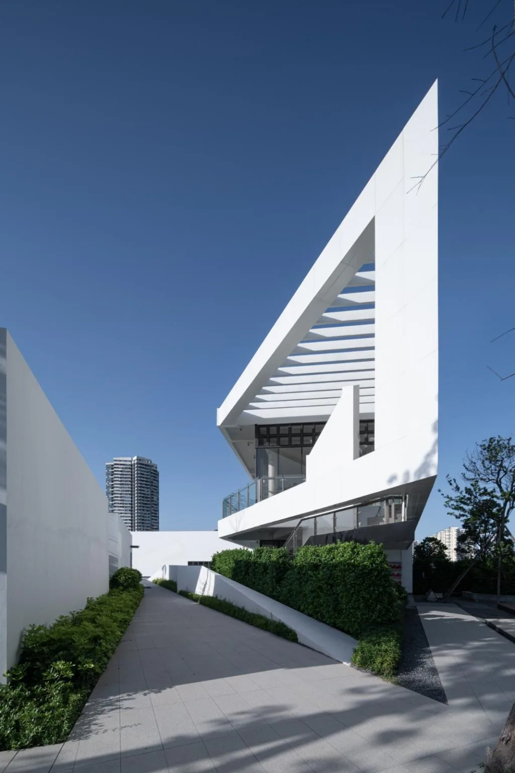 BIM Architecture | Dongshan Island Gaodeng Xi'an Life Art Center/Zhubo Design · Beijing Company