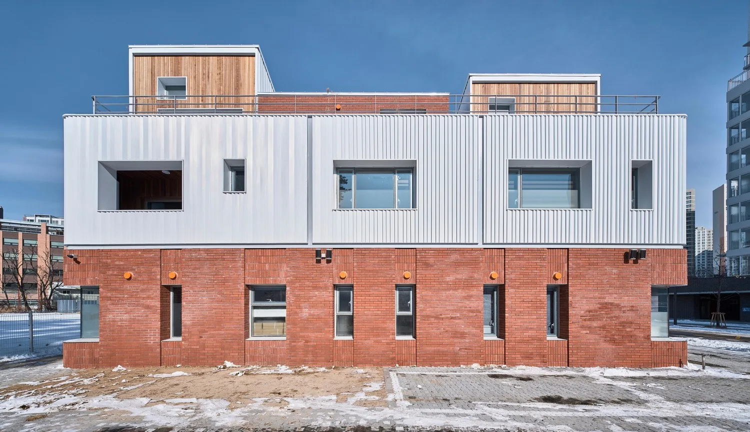 BIM Architecture | Jiangyidong 119 Fire Station/OA Lab