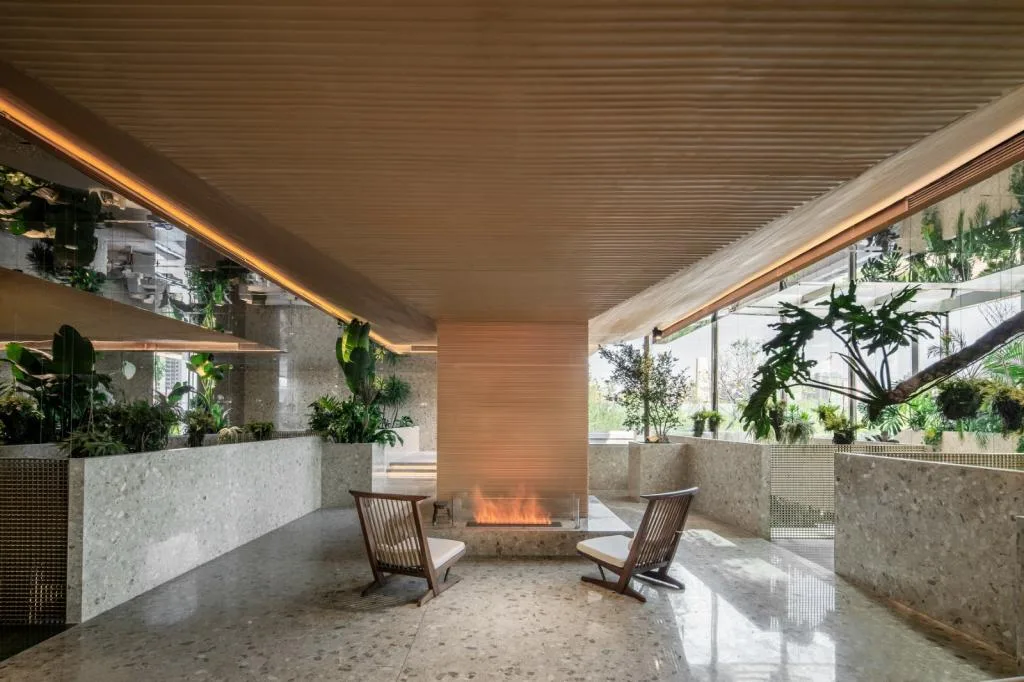 BIM architecture | Natural growth space under daily scenery: "Umbrella Hill" lifestyle collection store/line+architectural firm+gad
