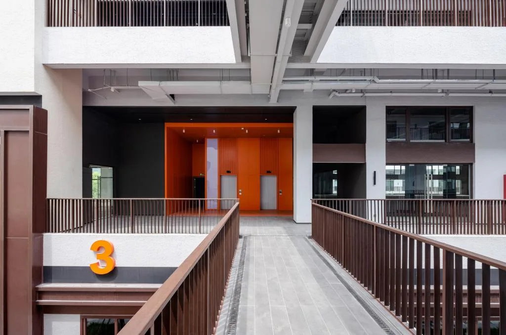BIM Architecture | Open up Brainstorming and Creative Circuits - Renovation of Shenbanlu Cultural and Creative Office Park on Bridge 8/Yu She Yu Zhu