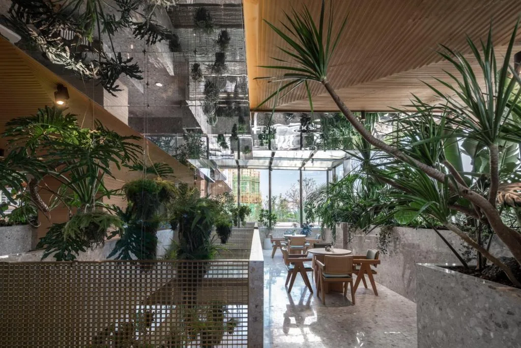 BIM architecture | Natural growth space under daily scenery: "Umbrella Hill" lifestyle collection store/line+architectural firm+gad