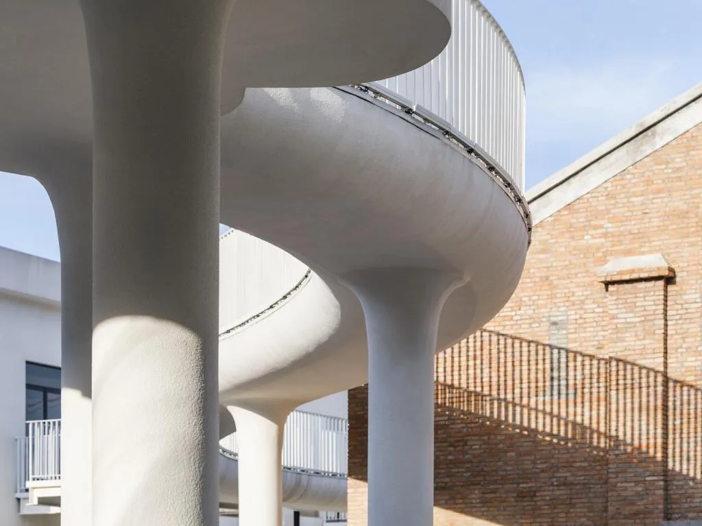 BIM Architecture | Innovative Old Renovation Strategy: Jiangnan Embroidery Factory/Mi Zhang Building
