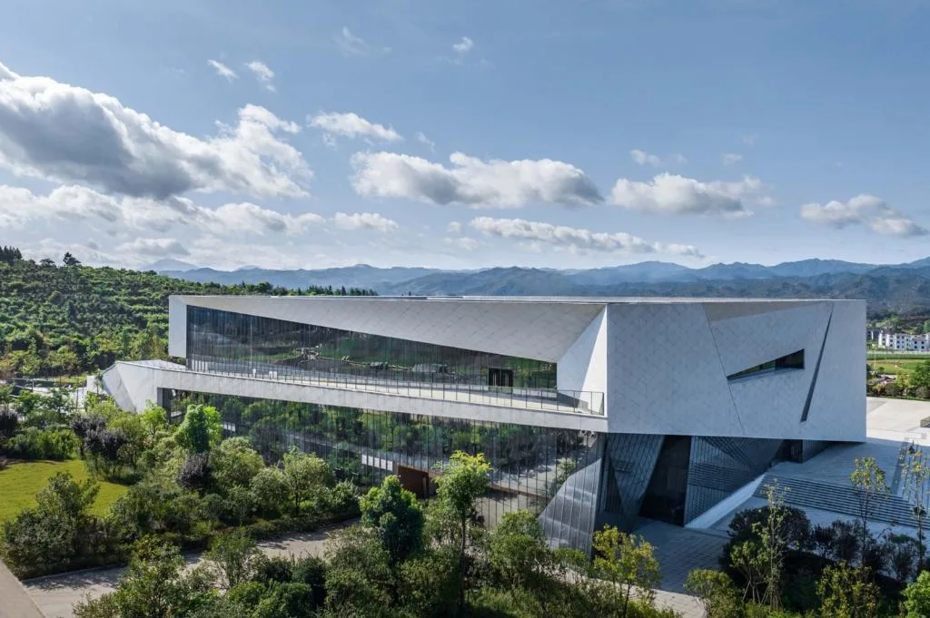 BIM Architecture | Southern Red Army Three Year Guerrilla War Memorial Hall/Huajian Group Shanghai Architectural Design and Research Institute