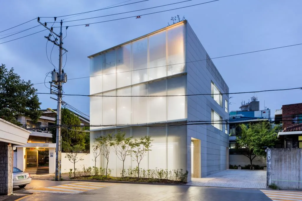 BIM Architecture | Thisisneverthat Fashion Studio/FHHH FRIENDS