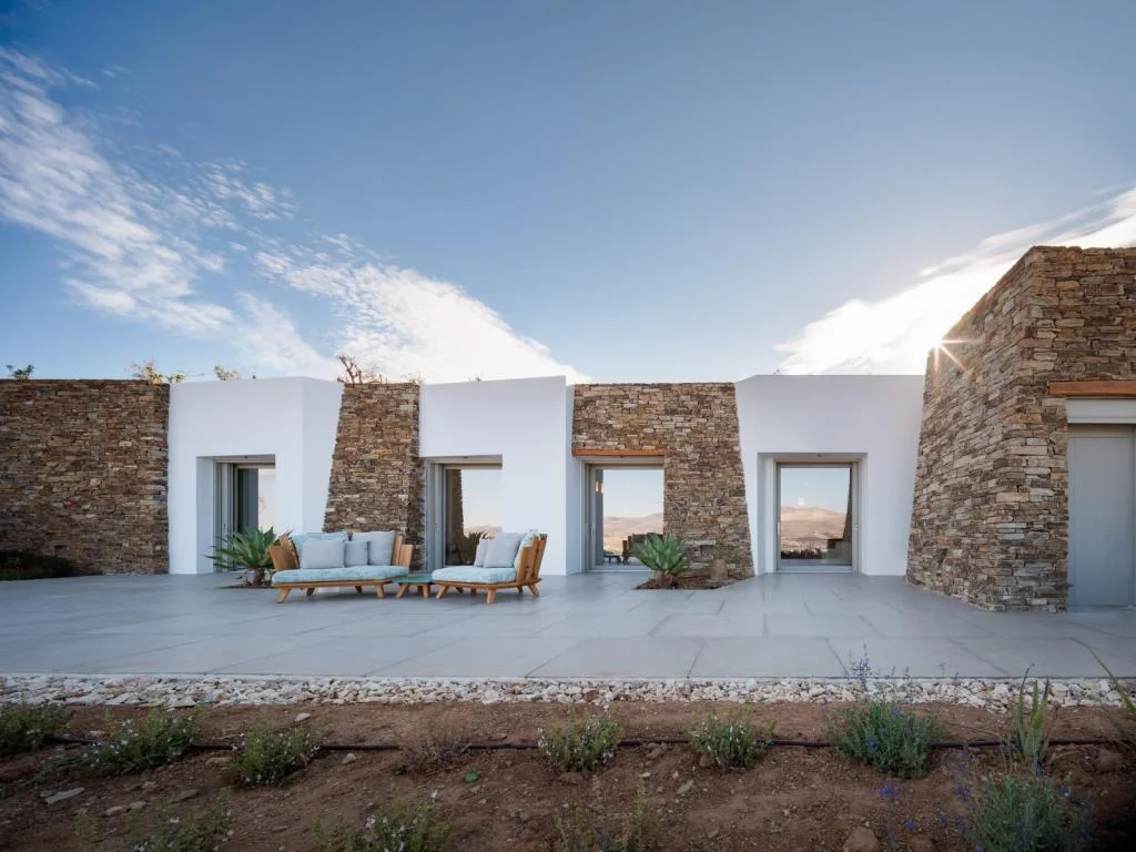 BIM Architecture | Underground Private Villas on Antipalos Island/Tsolakis Architects