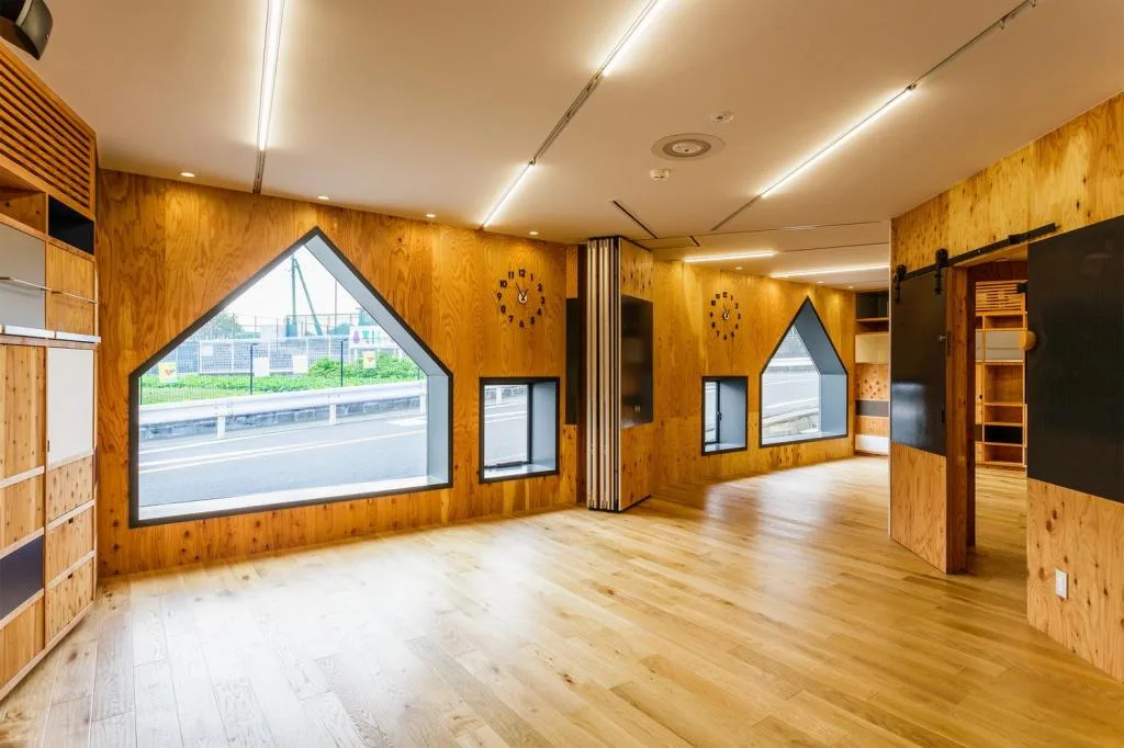 BIM Architecture | MK-S Kindergarten: Large Building for Adults, Small House for Children/Hibino Architecture Firm+Youji no Shiro