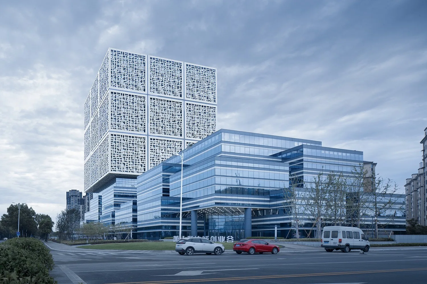 BIM Architecture | 'Energy Cube' Xiaoshan Science and Technology City Entrepreneurship Valley/Zhejiang University Architectural Design and Research Institute Co., Ltd