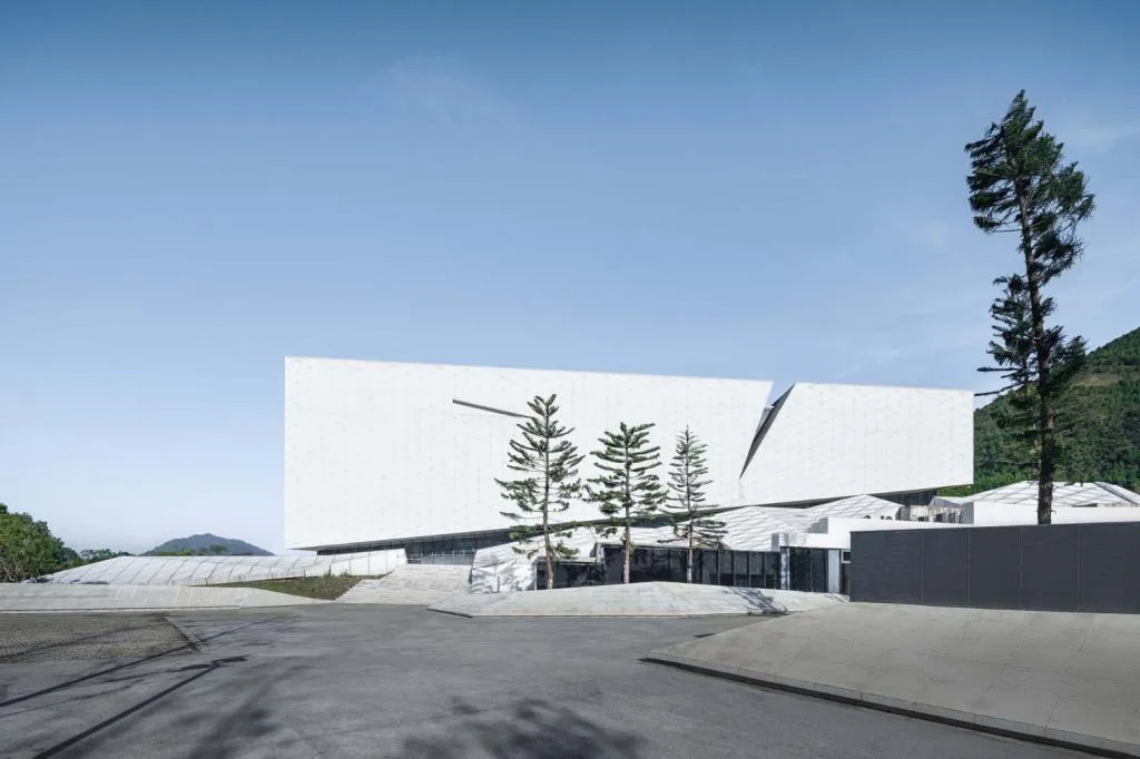 BIM Architecture | Southern Red Army Three Year Guerrilla War Memorial Hall/Huajian Group Shanghai Architectural Design and Research Institute