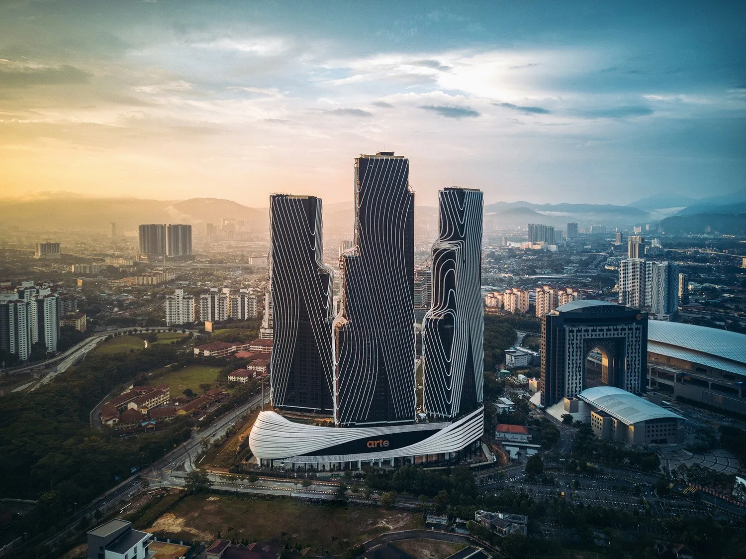 BIM Architecture | Art é MK Supertall Residential Hotel Complex/SPARK