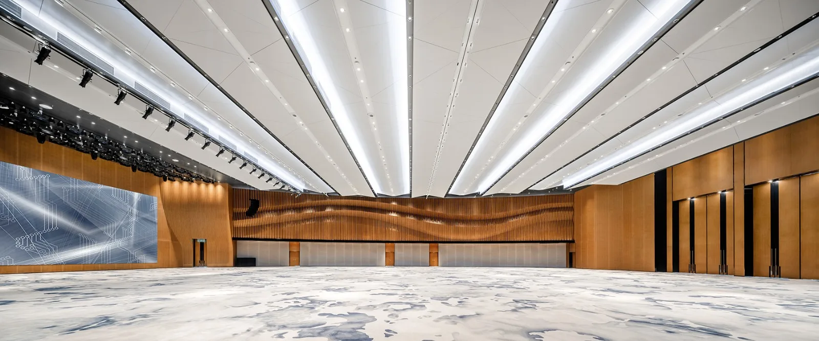BIM Architecture | Dishui Lake Conference Center/DC International · C+D Design Center