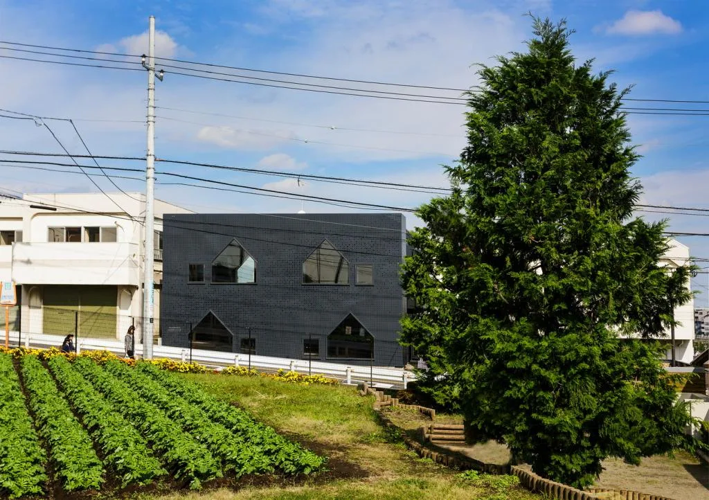 BIM Architecture | MK-S Kindergarten: Large Building for Adults, Small House for Children/Hibino Architecture Firm+Youji no Shiro